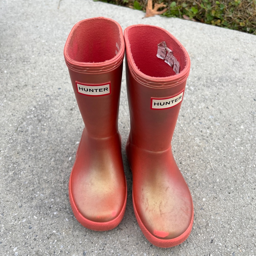 Hunter Toddler rain boots Size 7 Pink Shimmer!